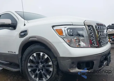 2017 Nissan Titan Platinum Reserve z USA, uszkodzony, nr VIN 1N6AA1E56HN534787